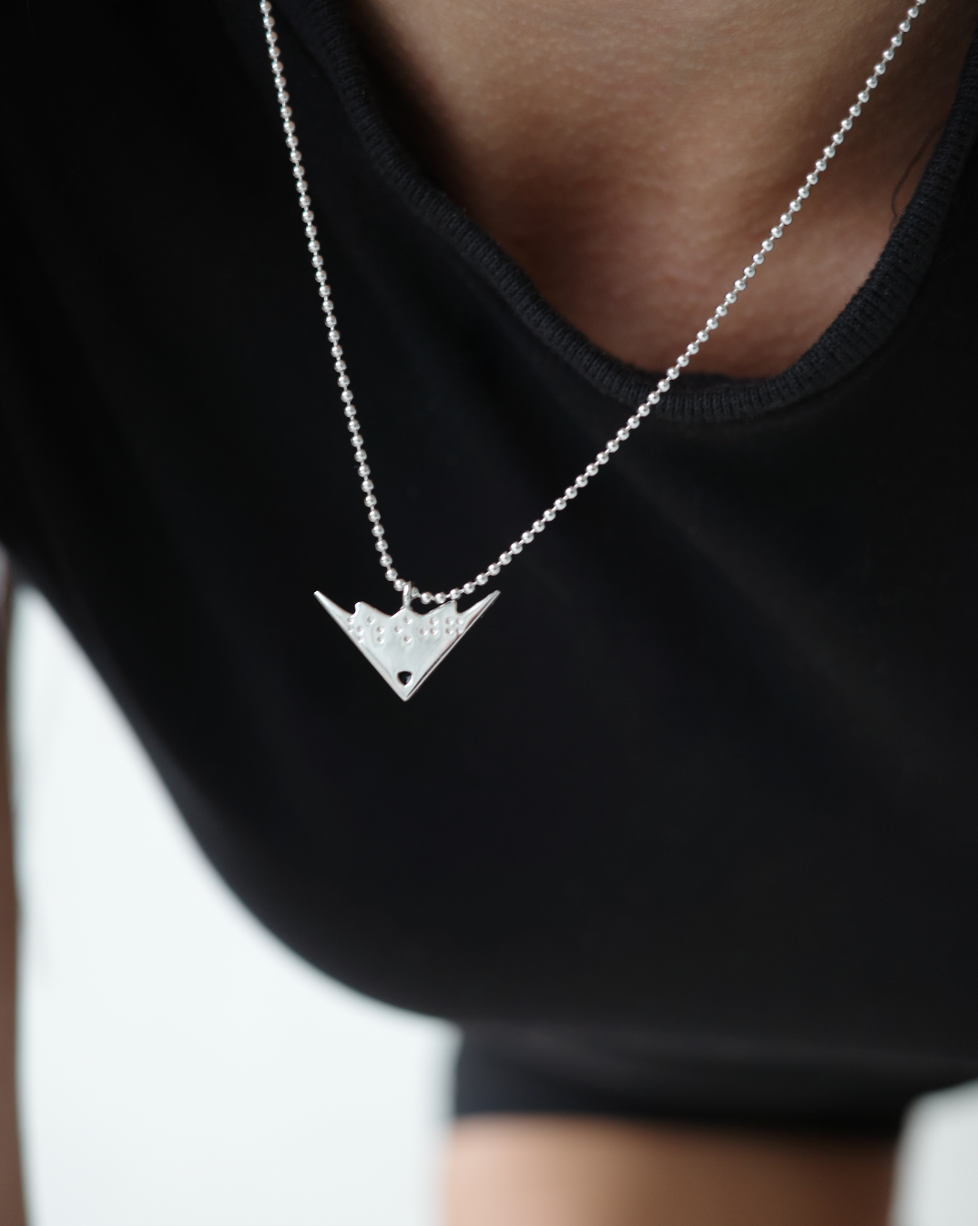 Light Source Ghost Lab Drone Chain