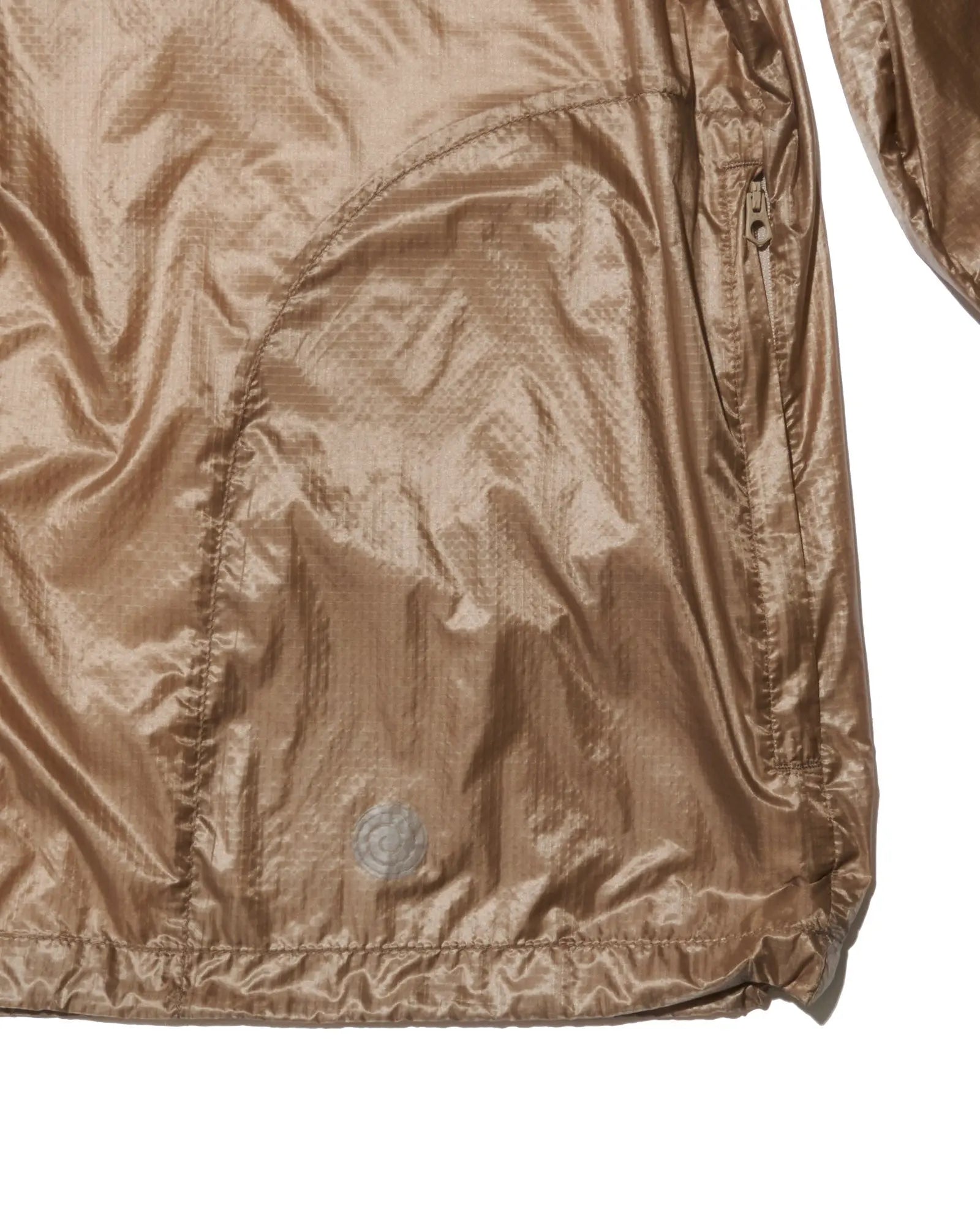 JUGEM LIGHTWEIGHT NYLON PULLOVER 'GREIGE' JUGEM