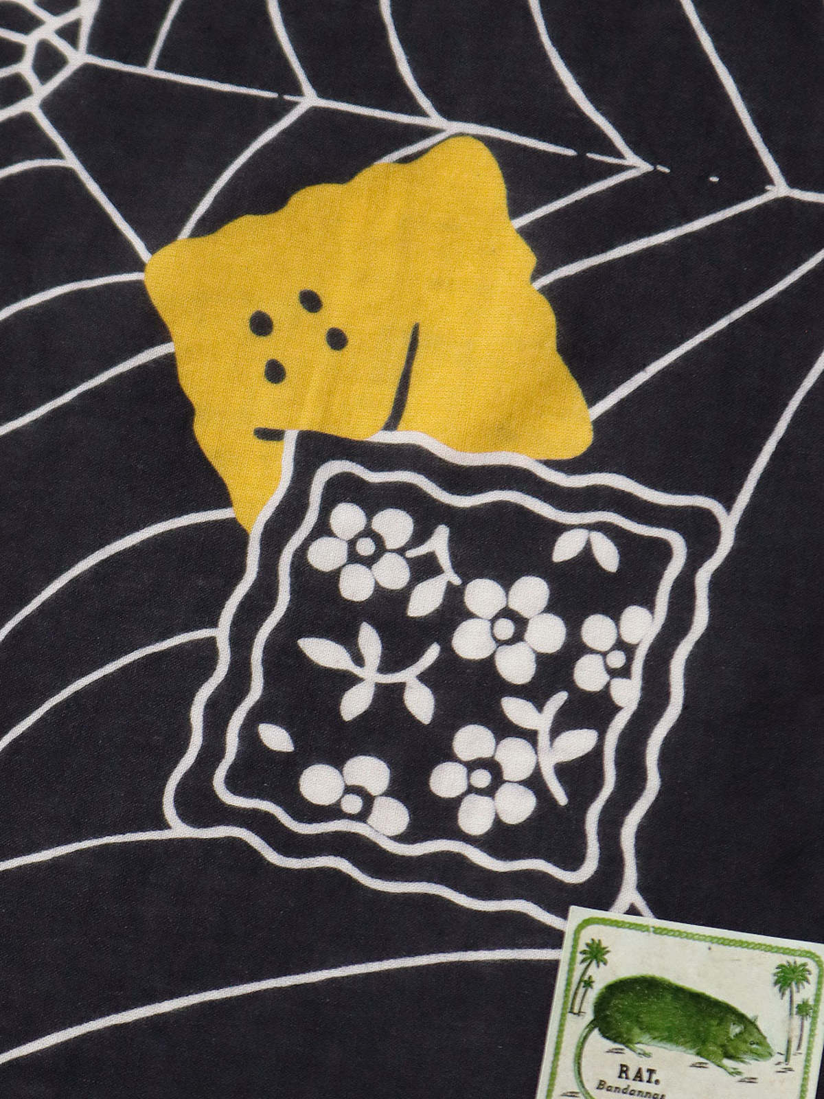 KAPITAL FASTCOLOR SELVEDGE BANDANNA (SPIDER PECKISH RAINBOWY) 'BLACK'