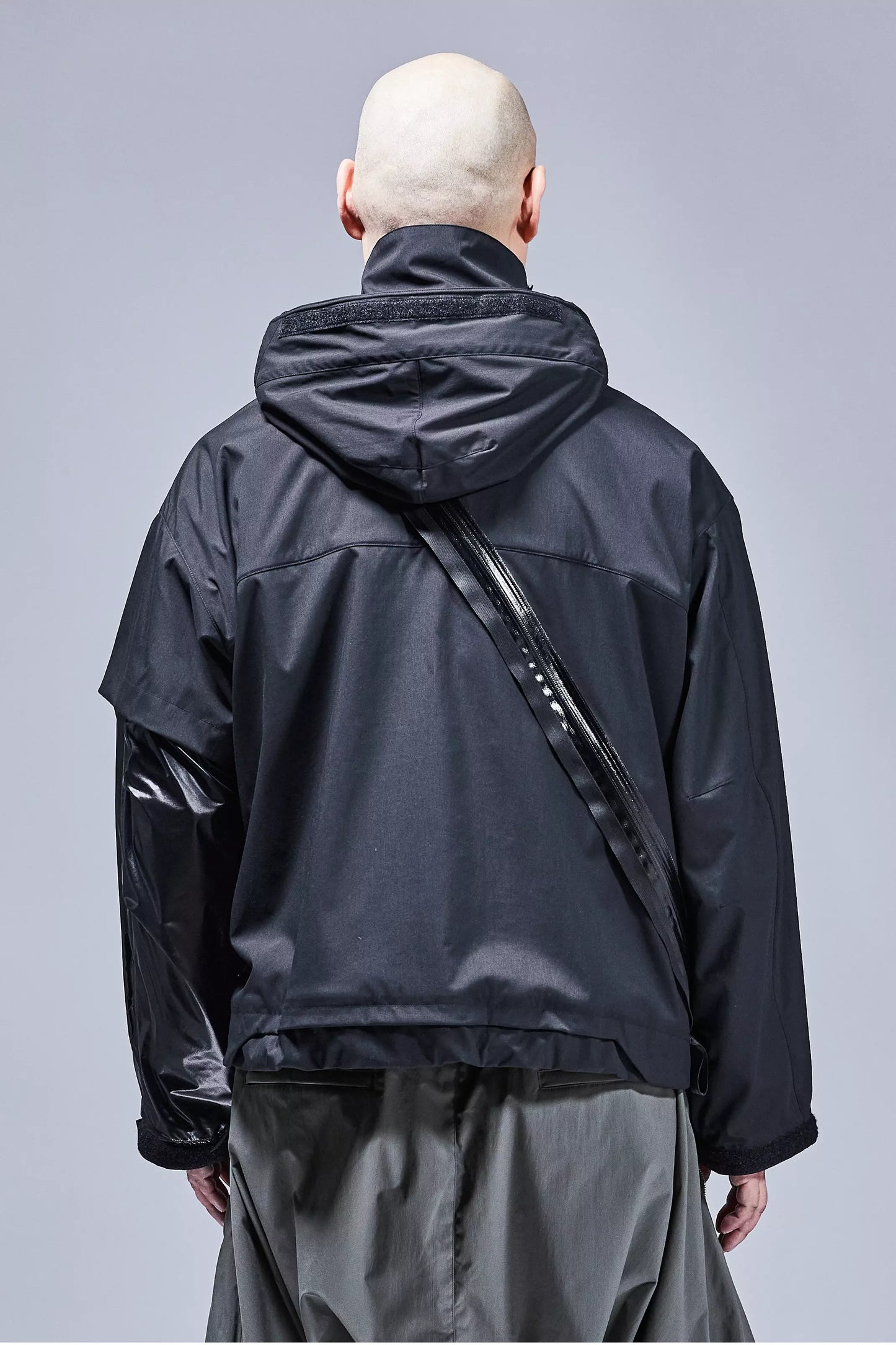 J115K-E Encapsulated Nylon Interops Jacket 'Black'