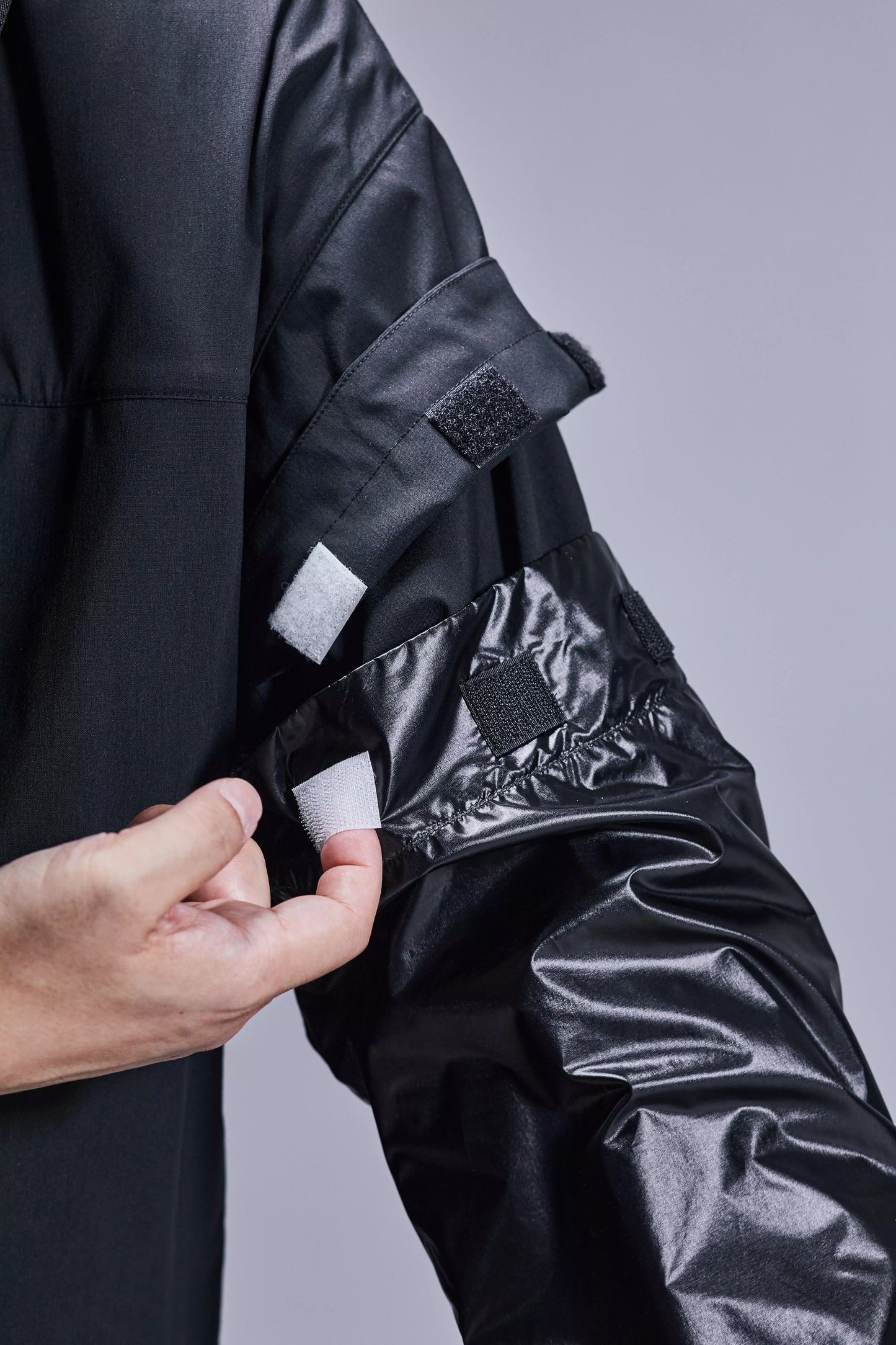 J115K-E Encapsulated Nylon Interops Jacket 'Black'