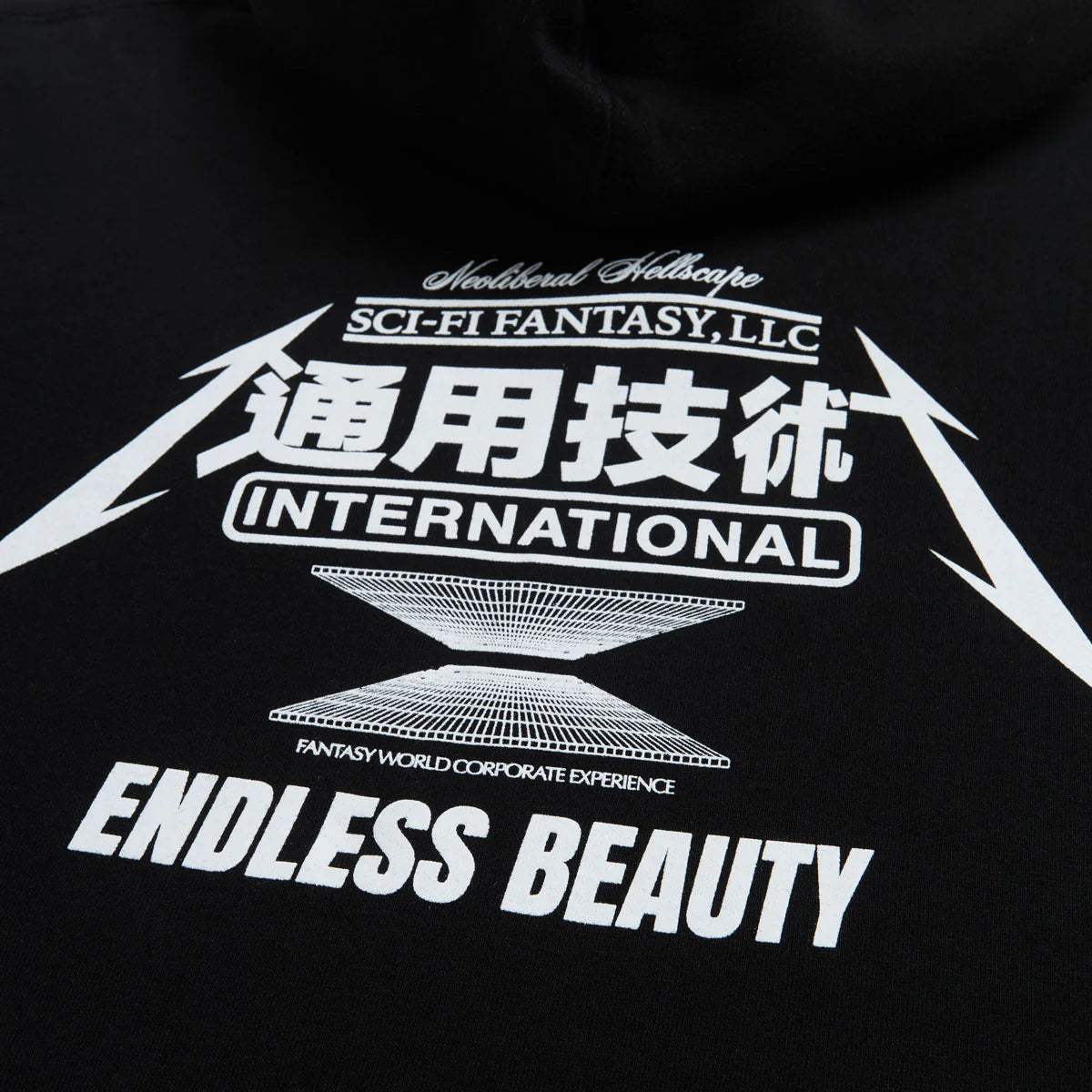 SCI-FI FANTASY ENDLESS BEAUTY PULLOVER HOOD 'BLACK'