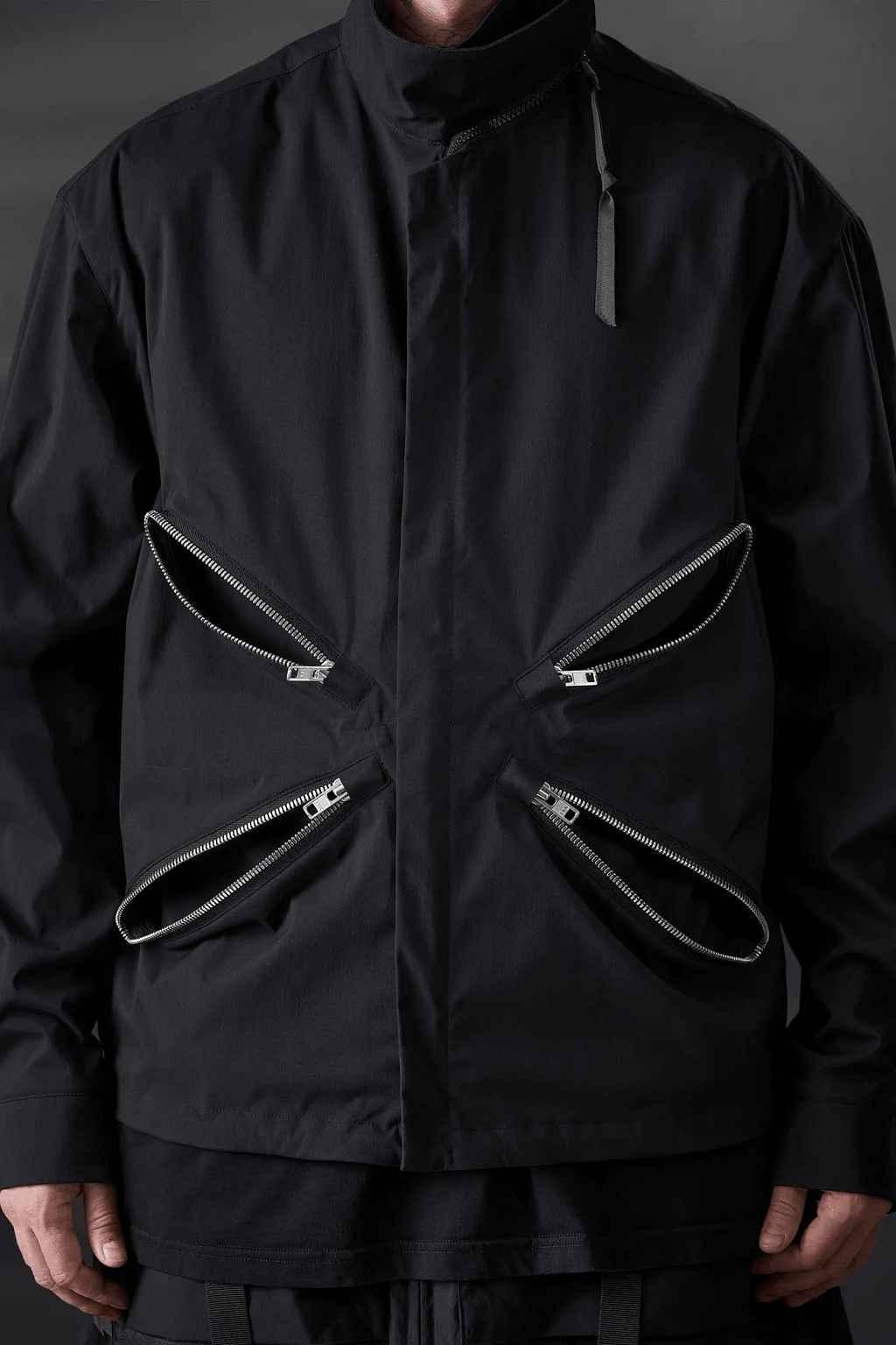 ACRONYM J121-E 'BLACK' - Antithesis Store