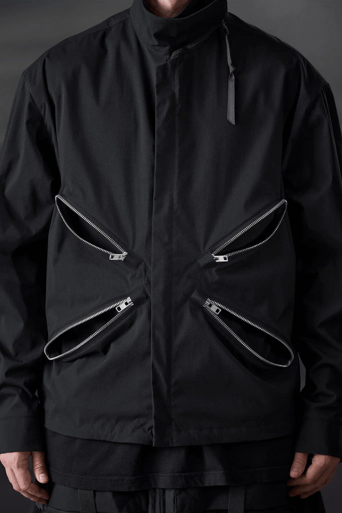 ACRONYM J121-E 'BLACK' - Antithesis Store