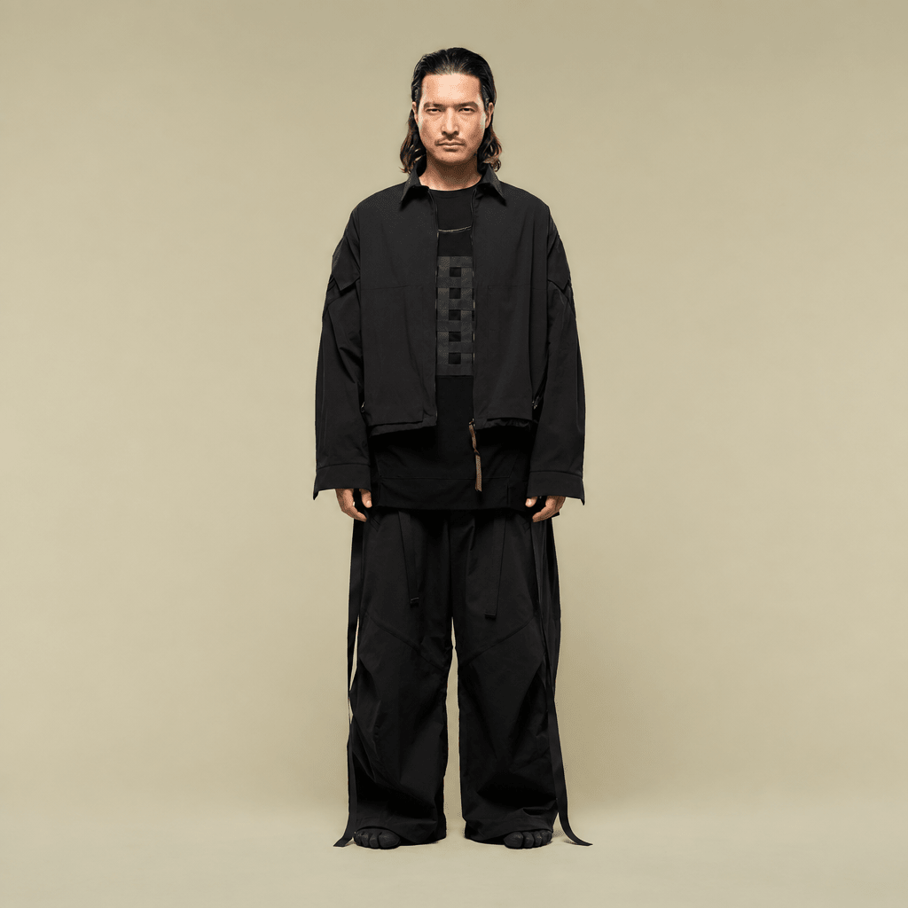 ACRONYM LA12-M 'BLACK' - Antithesis Store