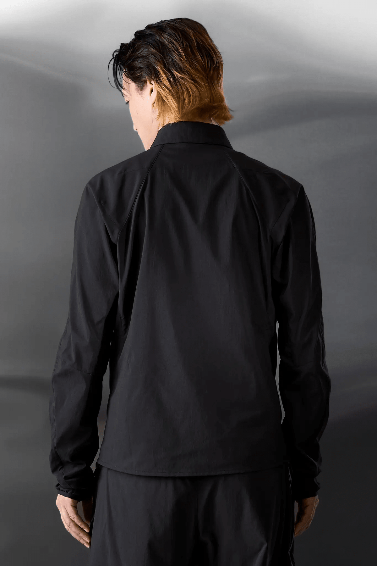 ACRONYM LA14-M 'BLACK' - Antithesis Store
