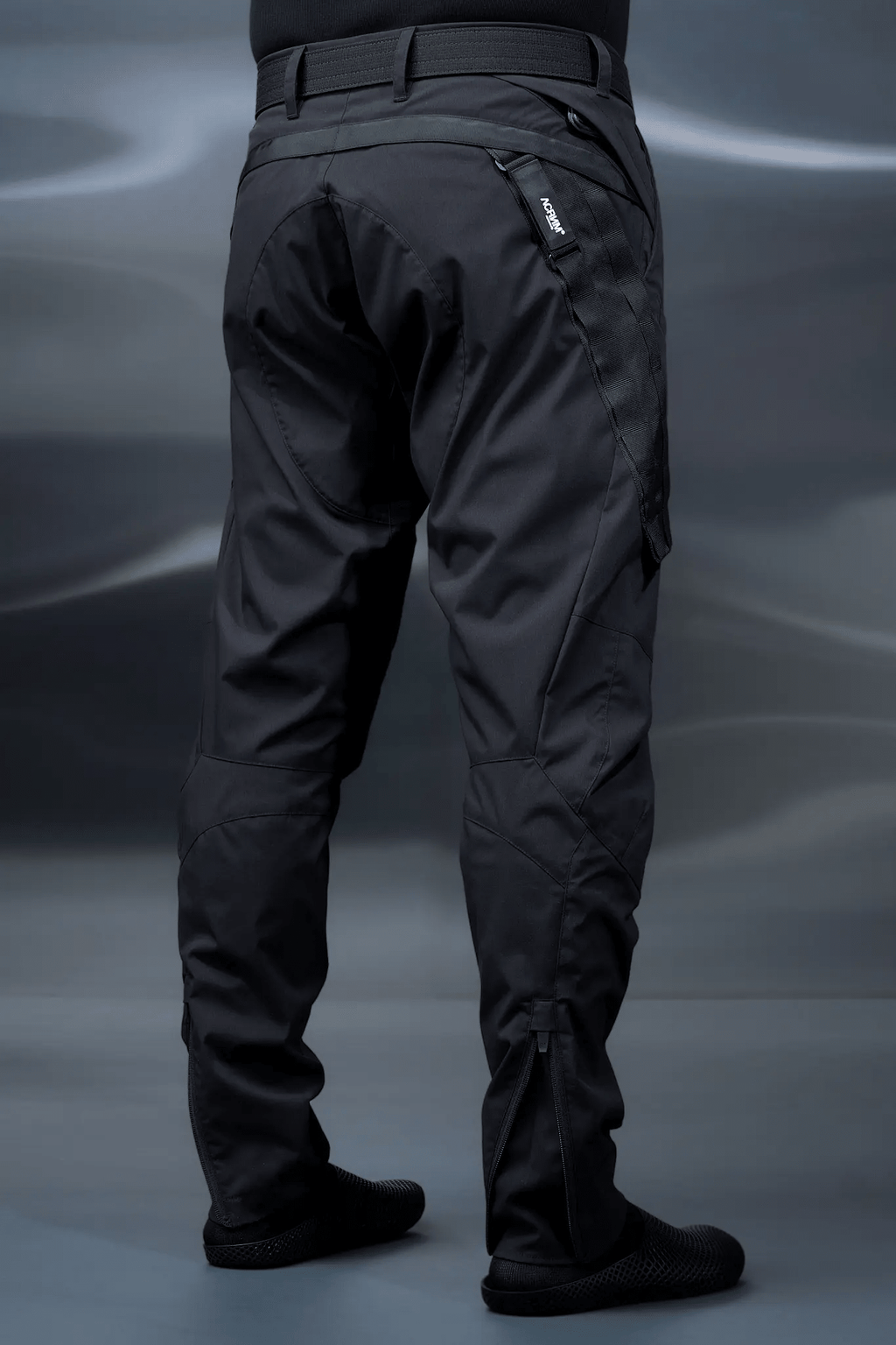 ACRONYM P10TS-E 'BLACK' - Antithesis Store