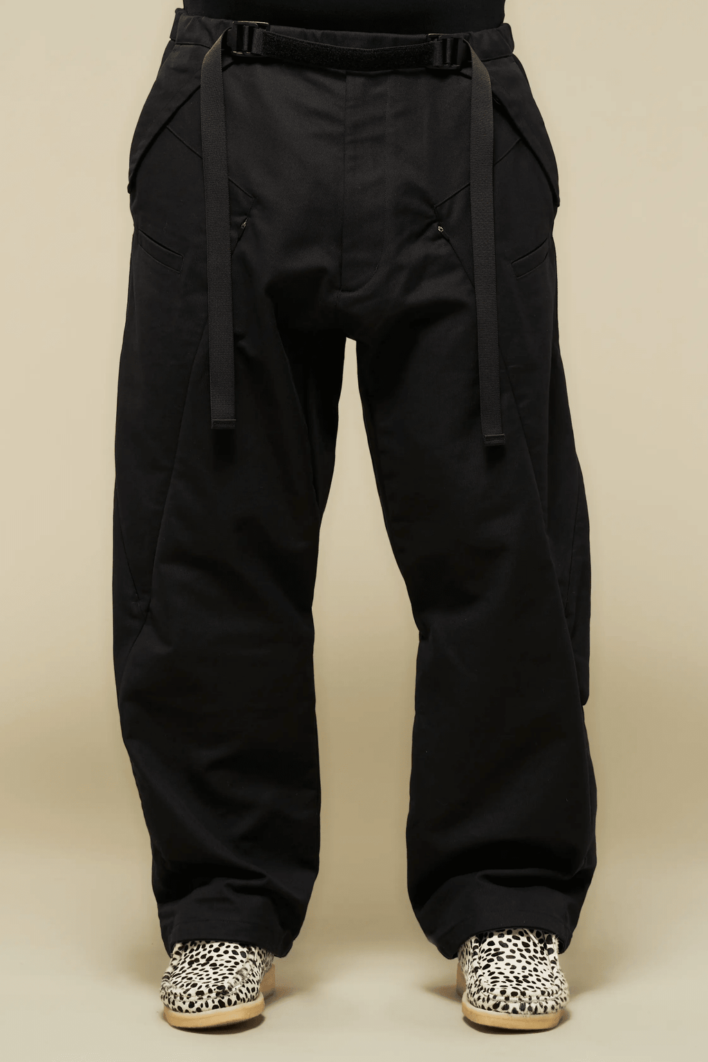 ACRONYM P55-KI 'BLACK' - Antithesis Store