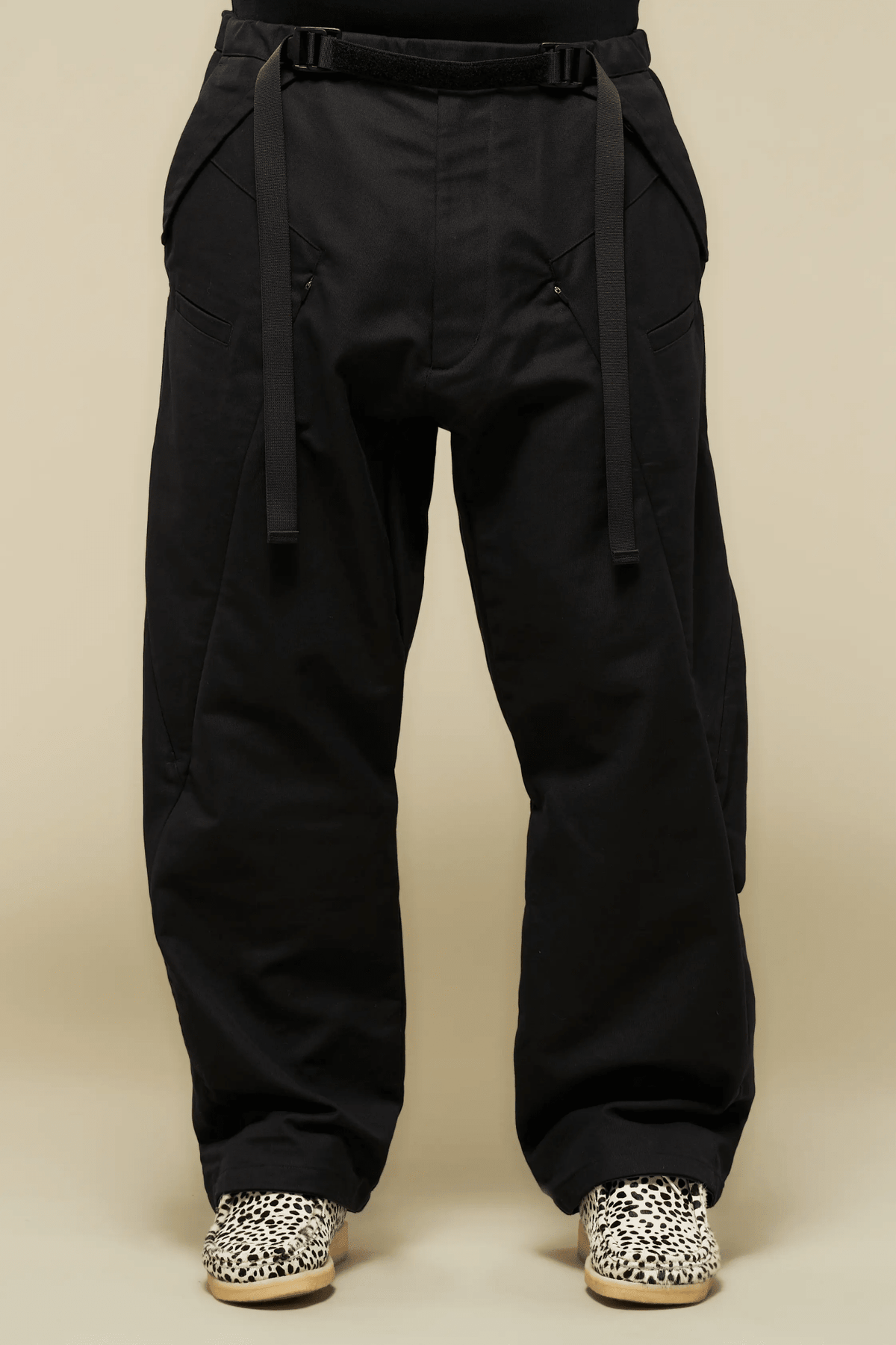 ACRONYM P55-KI 'BLACK' - Antithesis Store