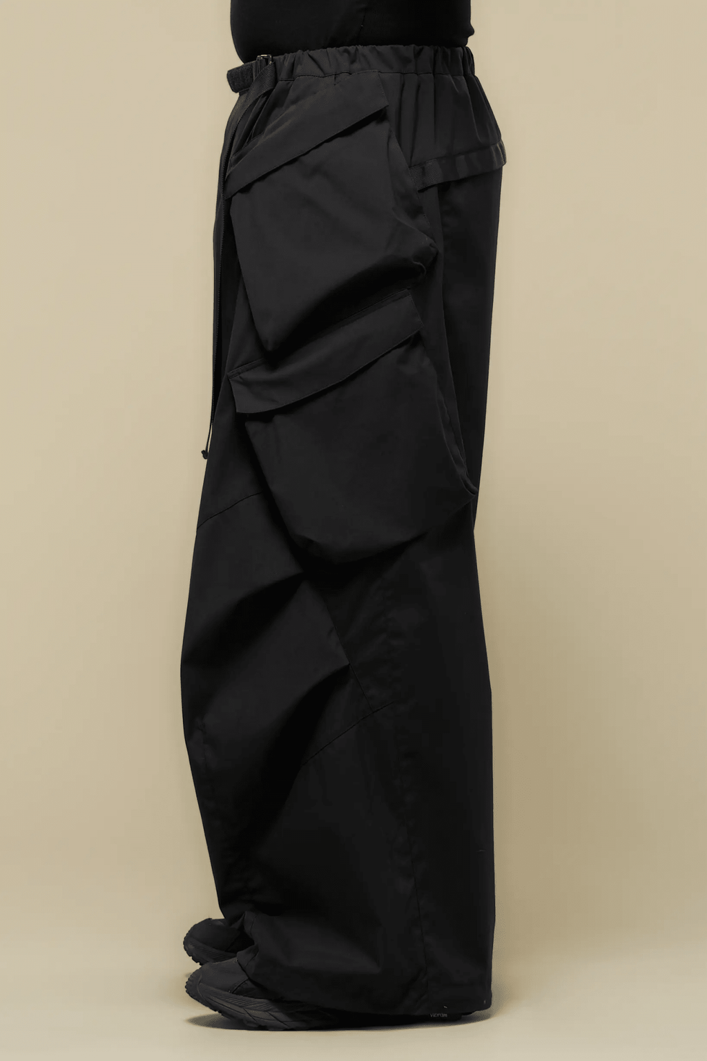 ACRONYM P56A-E 'BLACK' - Antithesis Store