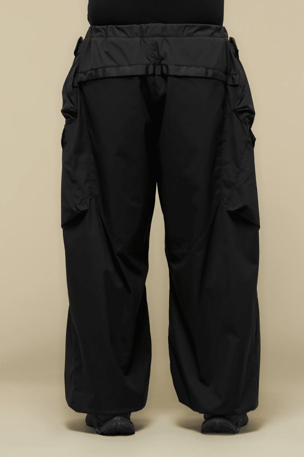 ACRONYM P56A-E 'BLACK' - Antithesis Store
