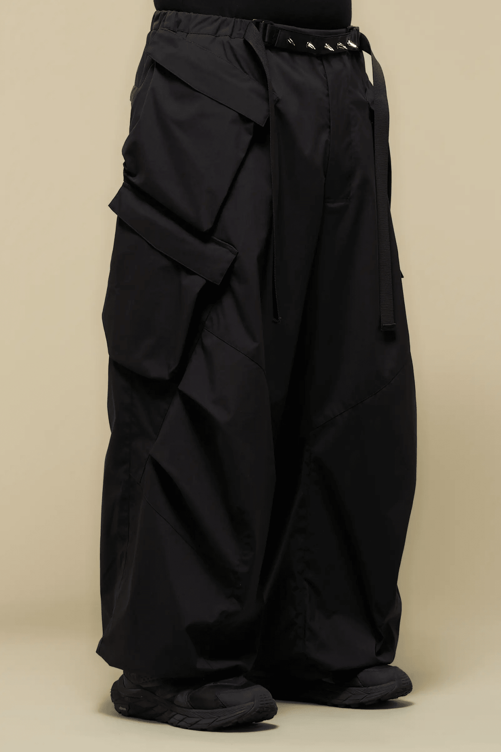 ACRONYM P56A-E 'BLACK' - Antithesis Store