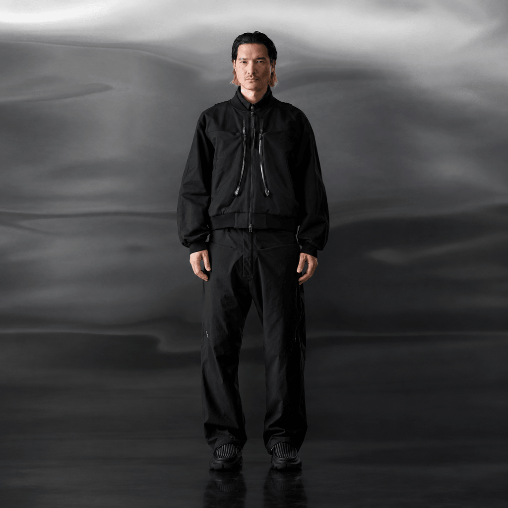 ACRONYM P60-E 'BLACK' - Antithesis Store