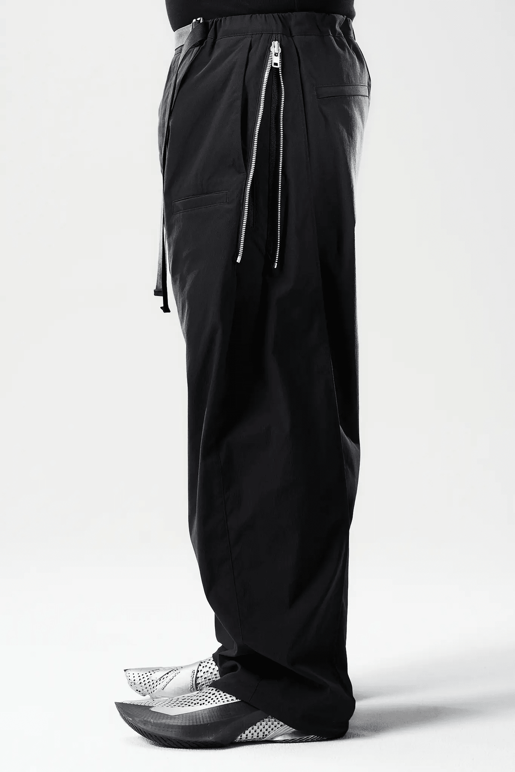 ACRONYM P63-E 'BLACK' - Antithesis Store