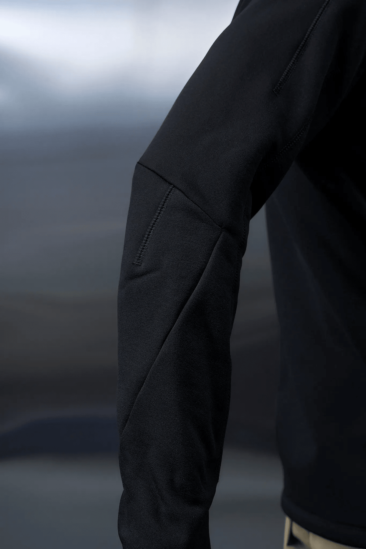 ACRONYM S27A-PS 'BLACK' - Antithesis Store