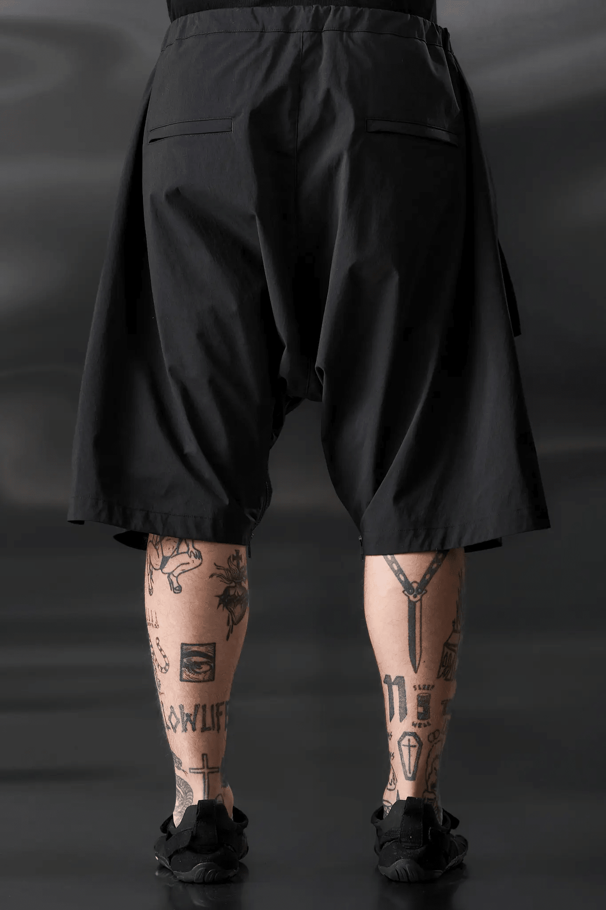 ACRONYM SK28-E 'BLACK' - Antithesis Store