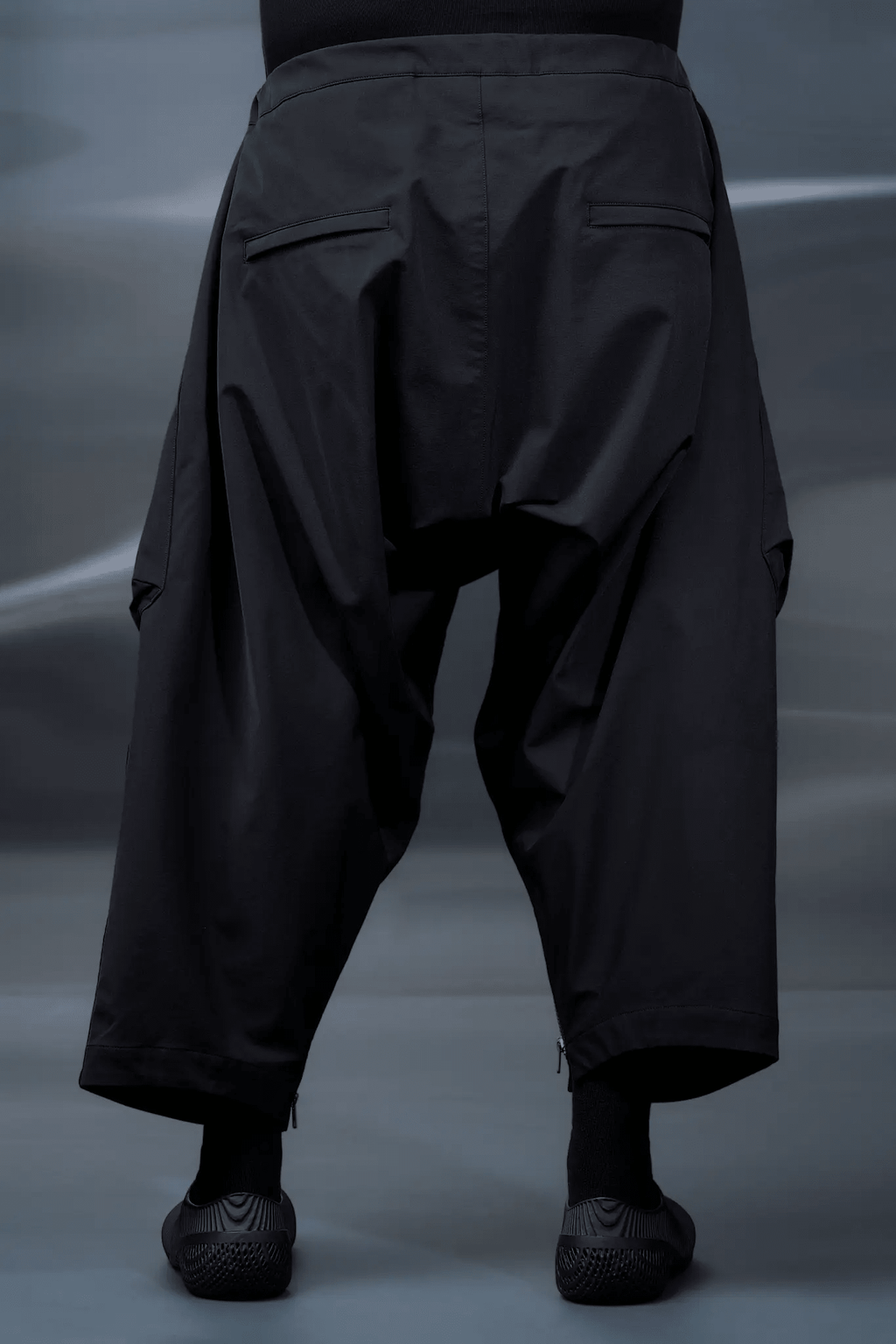 ACRONYM SK30-DS 'BLACK' - Antithesis Store
