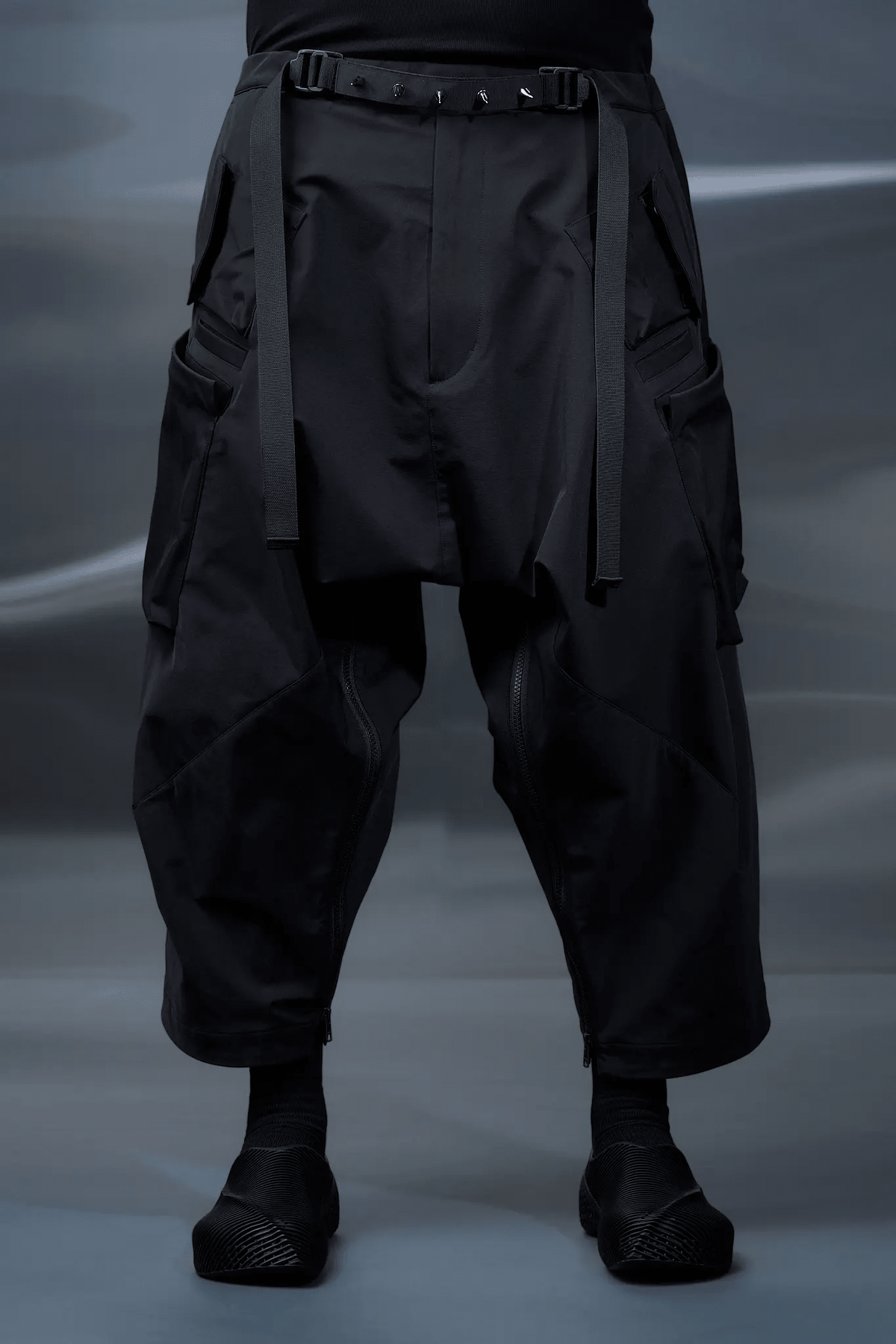 ACRONYM SK30-DS 'BLACK' - Antithesis Store
