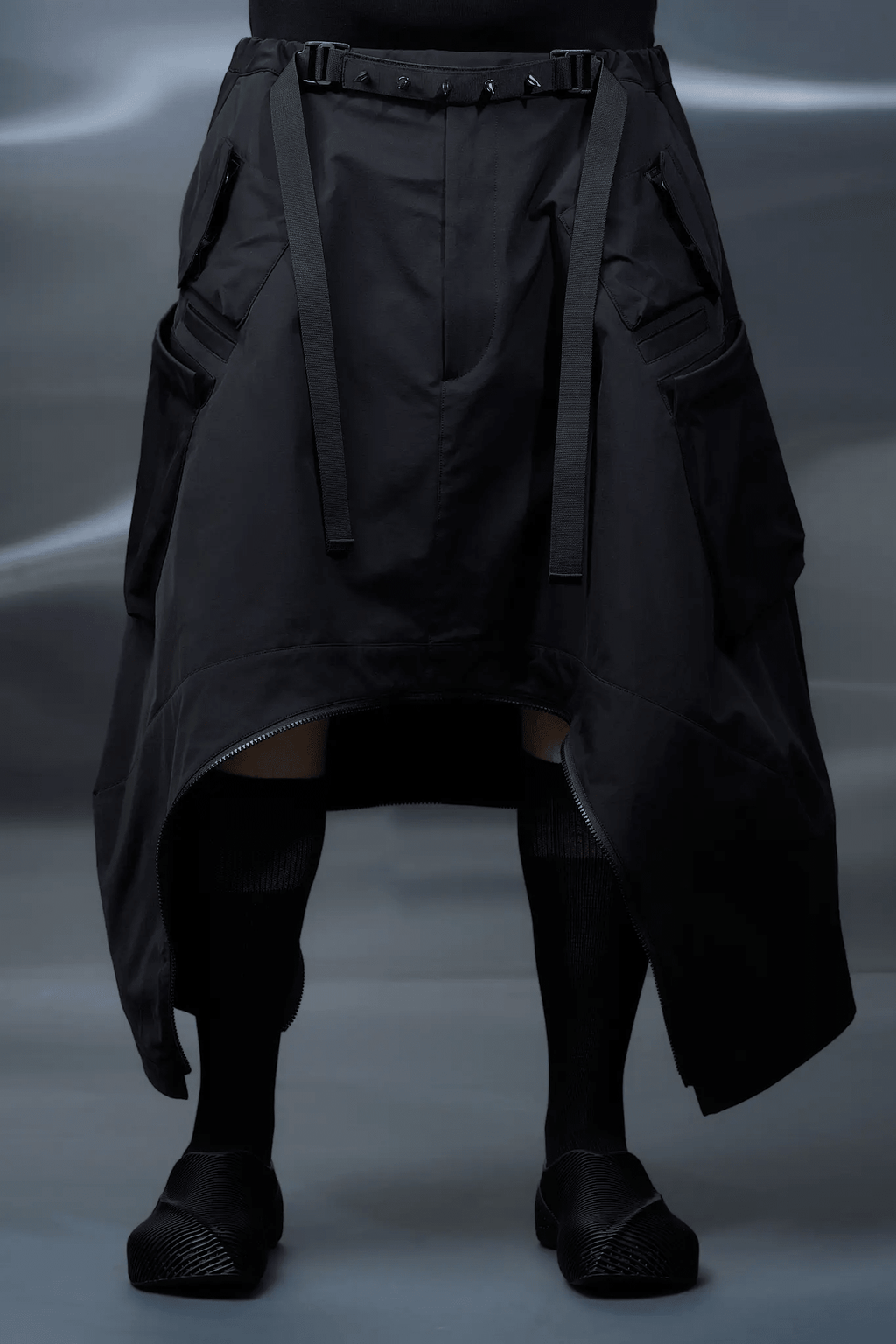 ACRONYM SK30-DS 'BLACK' - Antithesis Store