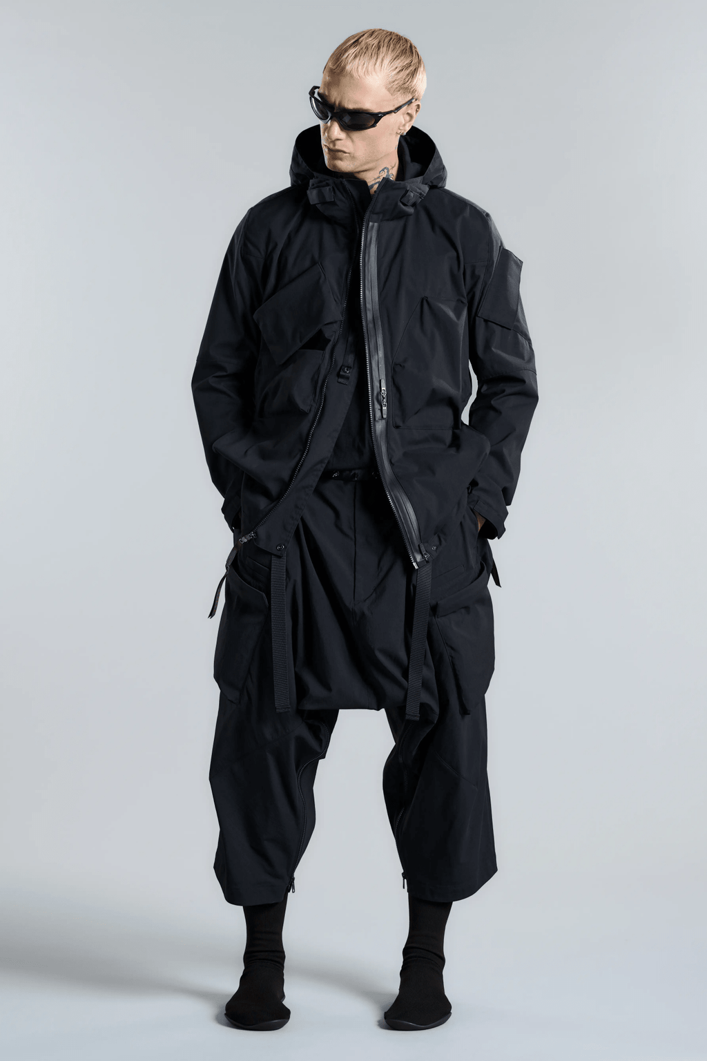 ACRONYM SK30-M 'BLACK' - Antithesis Store