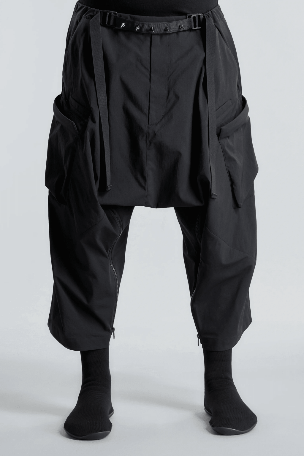 ACRONYM SK30-M 'BLACK' - Antithesis Store