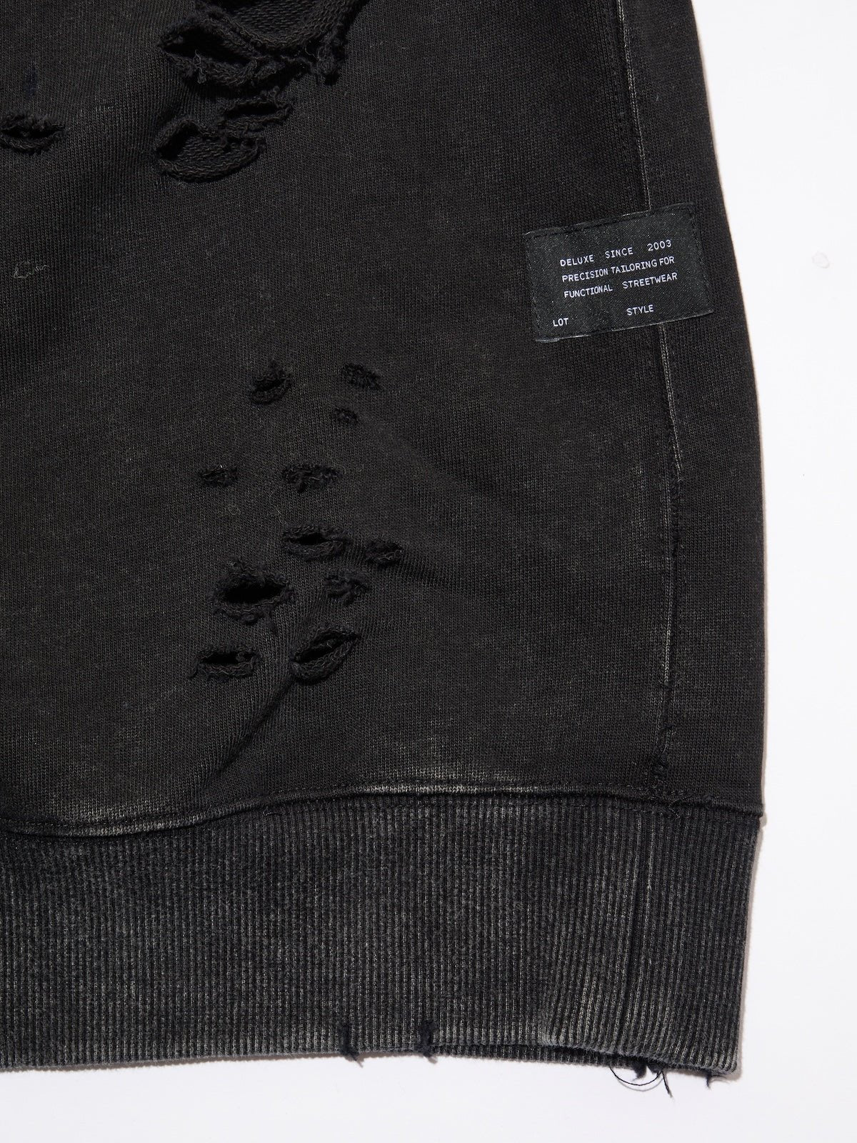 DELUXE SABOTAGE CREWNECK 'BLACK' - Antithesis Store