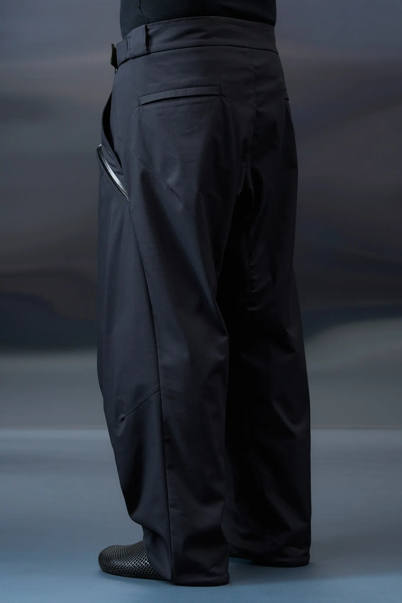 ACRONYM P65-CH 'BLACK'